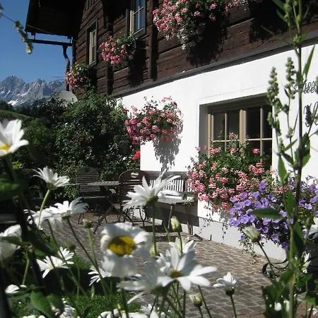 Auerhof *