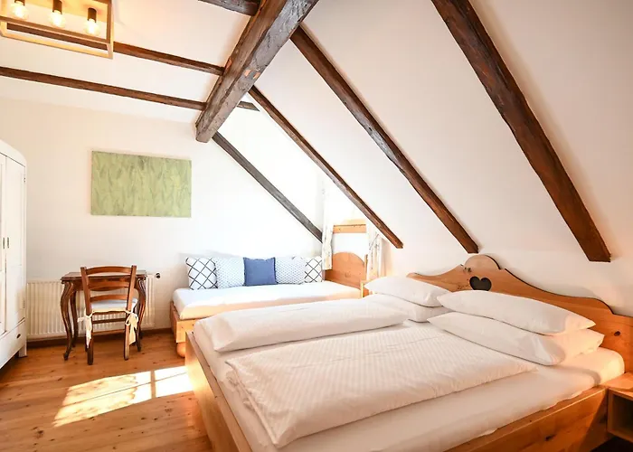 Auerhof שלאדמינג